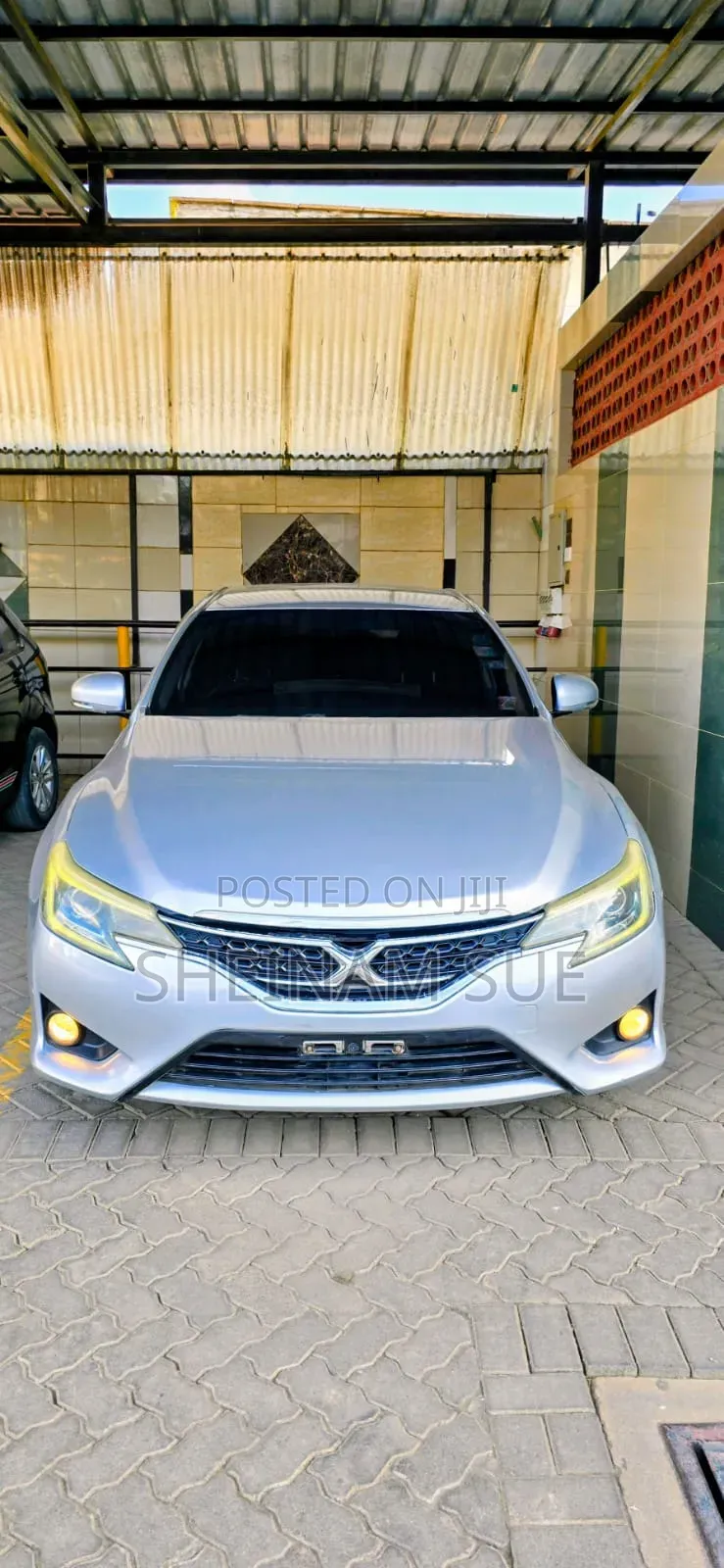 Toyota Mark X 2.5 AWD 2013 Silver