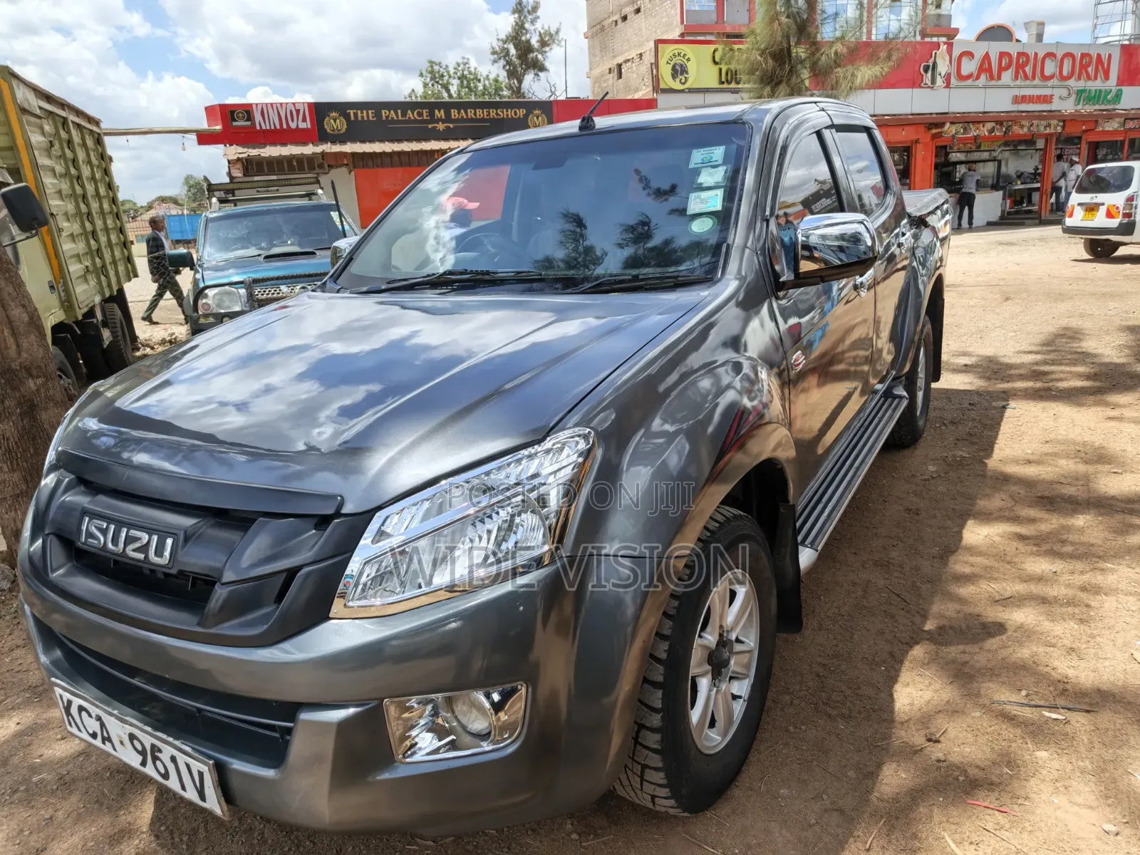 Isuzu D-MAX 2016 Gray