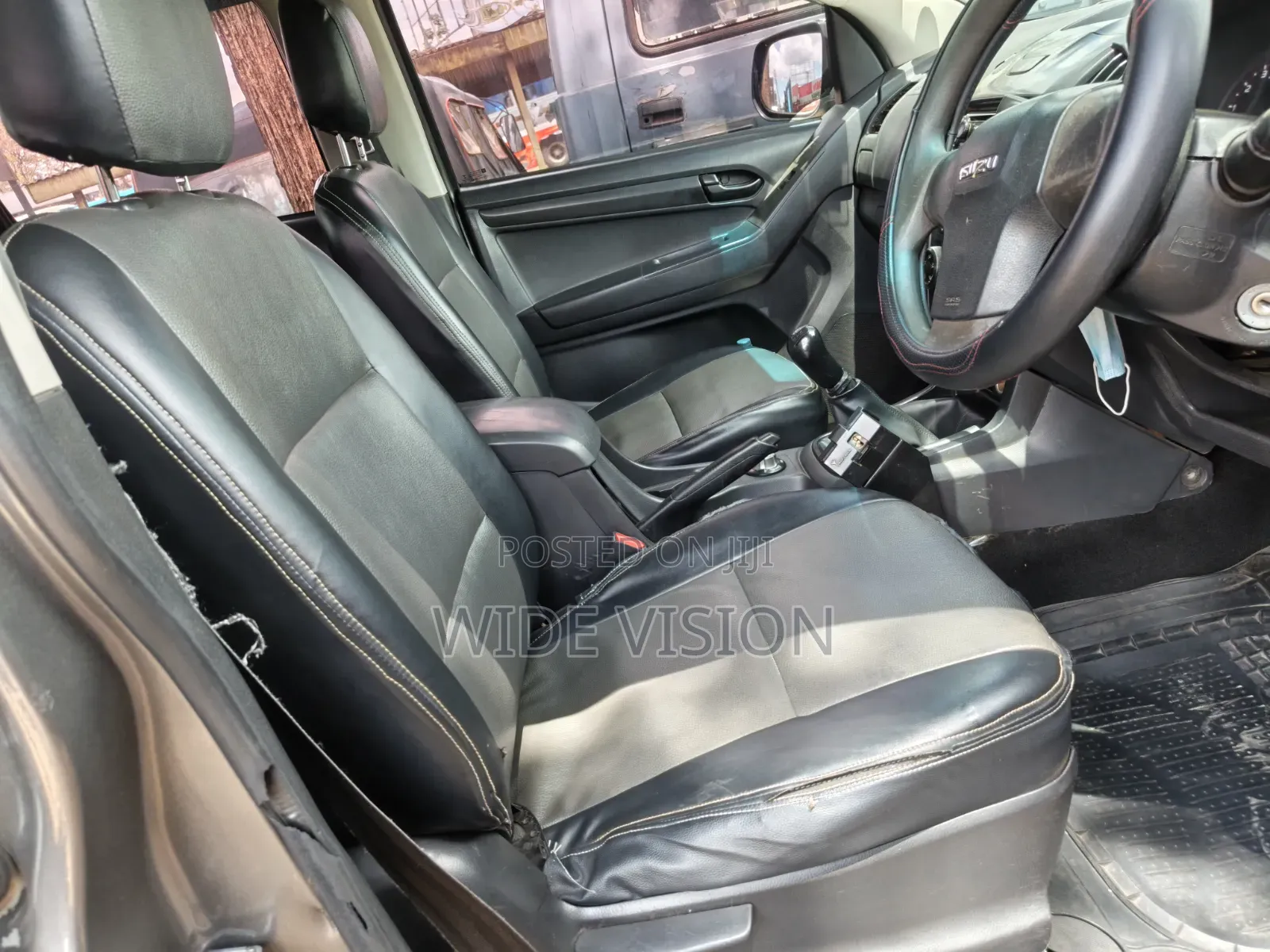 Isuzu D-MAX 2016 Gray