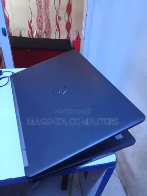 Laptop Dell Latitude E5570 4GB Intel Core i5 SSD 128GB