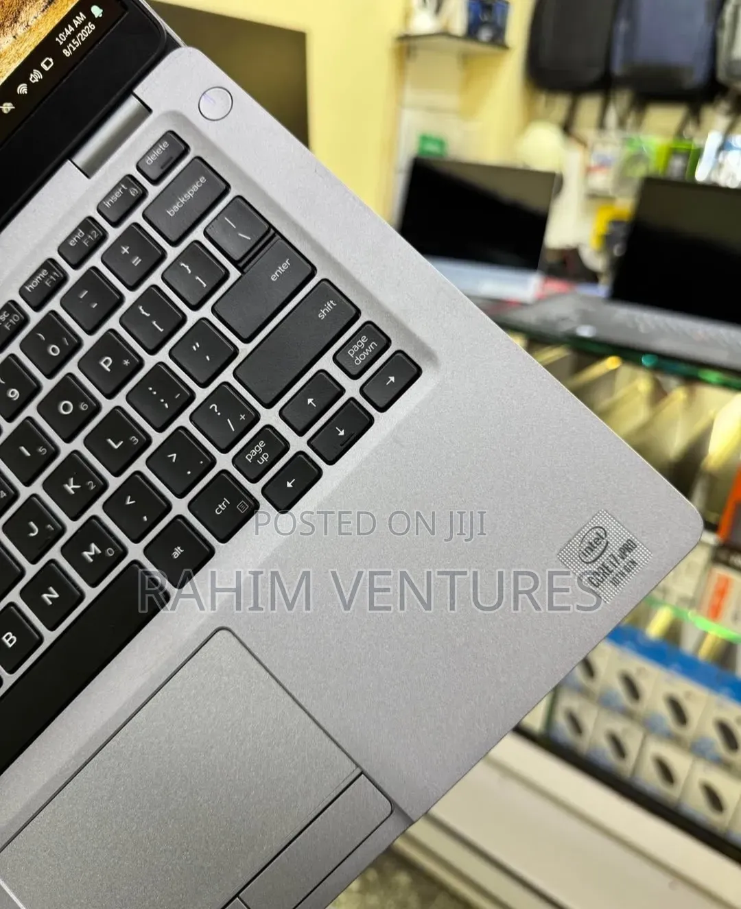 Laptop Dell Latitude 5310 8GB Intel Core i7 SSD 256GB