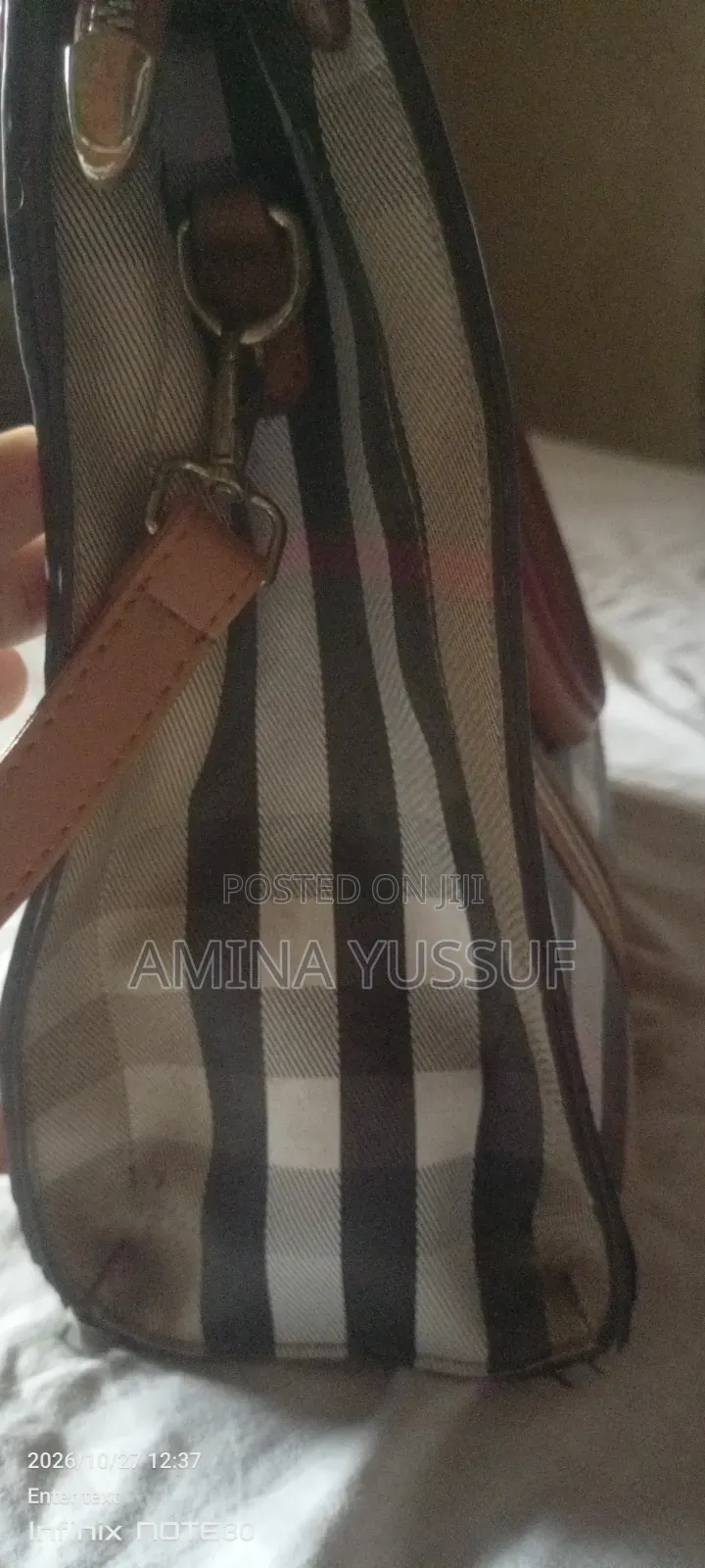 Modern Ladies Handbags