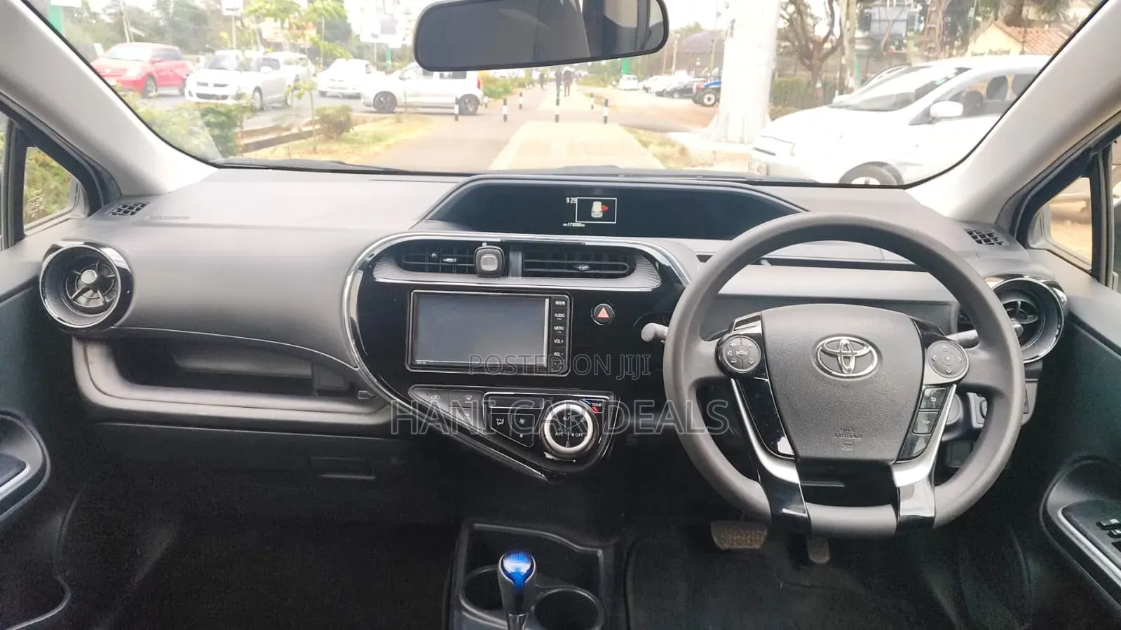 Toyota Aqua 2019 White
