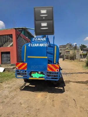 Isuzu FRR 2017 Blue