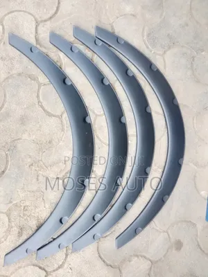 Universal Fender Flares Molding