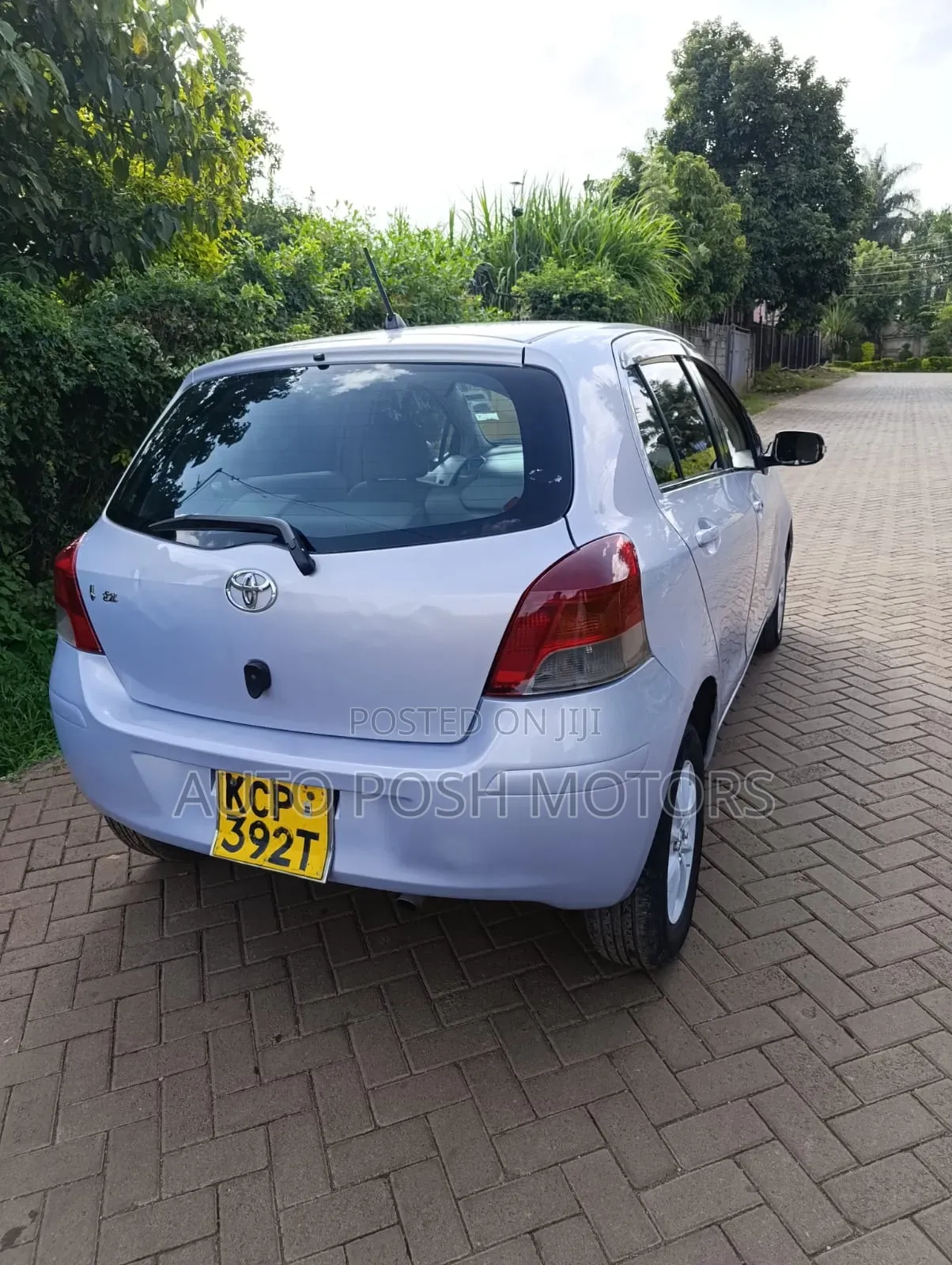 Toyota Axio 2011 Pink