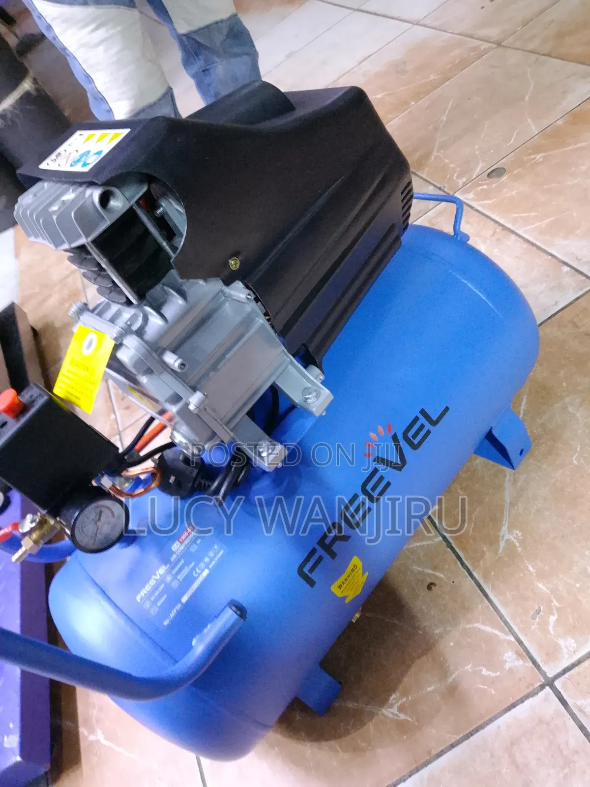 1500watts Compressor / Good Quality Air Compressor