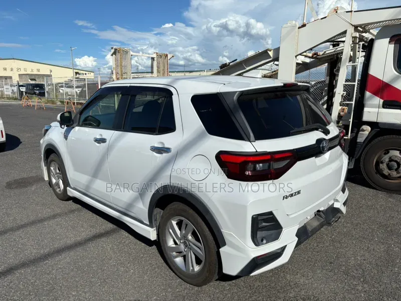 Toyota Raize 2020 White