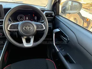 Toyota Raize 2020 White