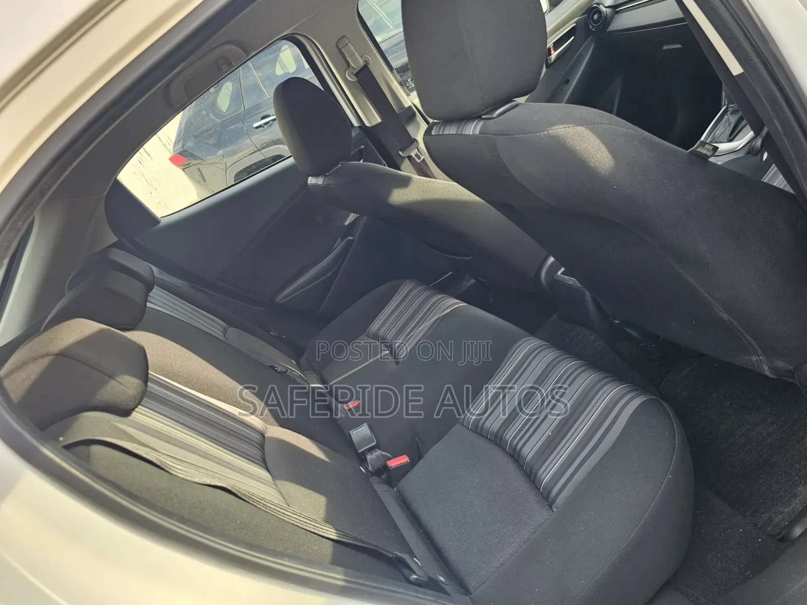 Mazda 2 2021 Pearl