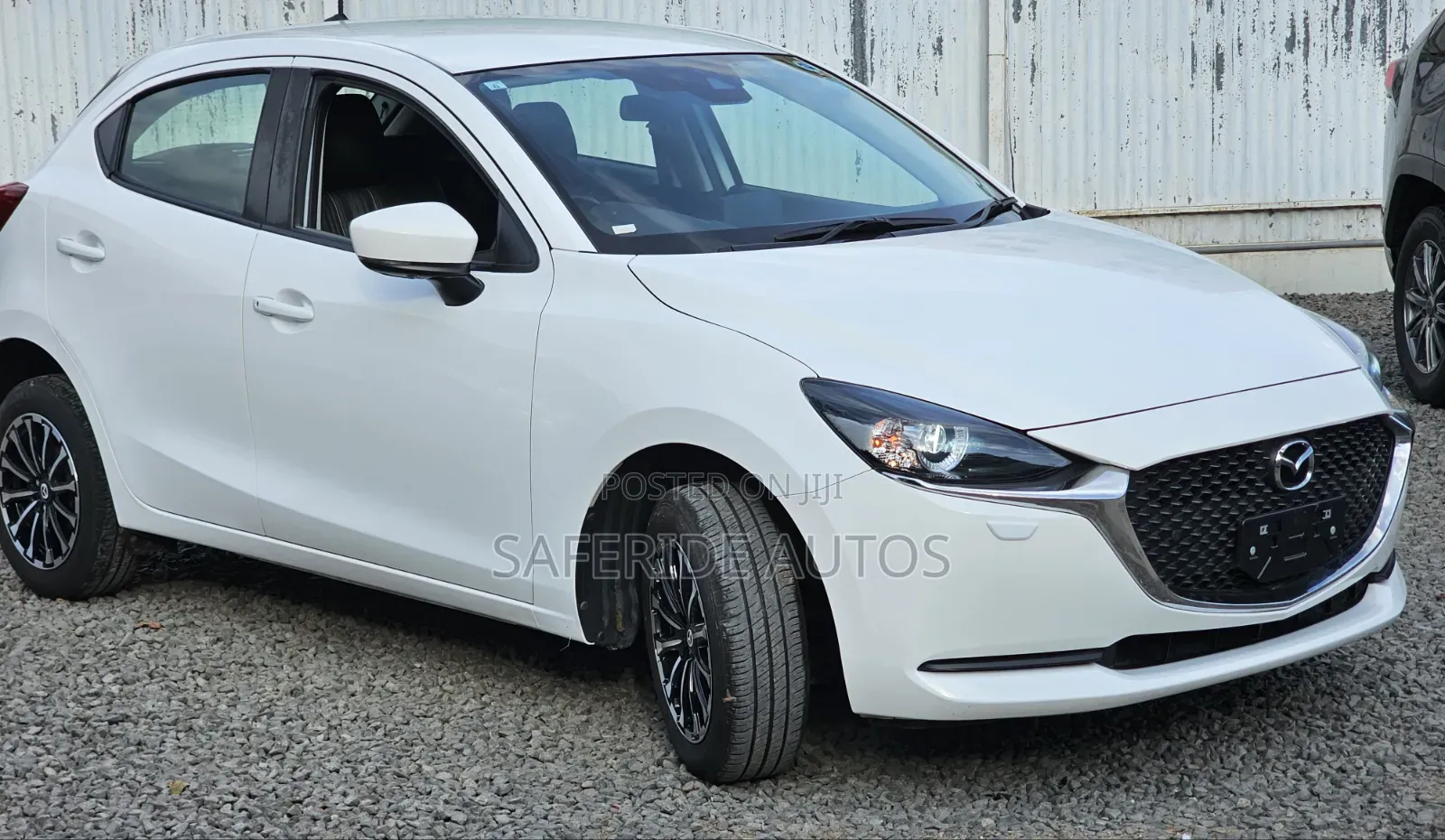 Mazda 2 2021 Pearl
