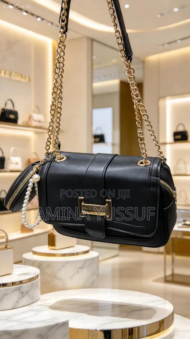 Quality Handbags - thumbnail 3