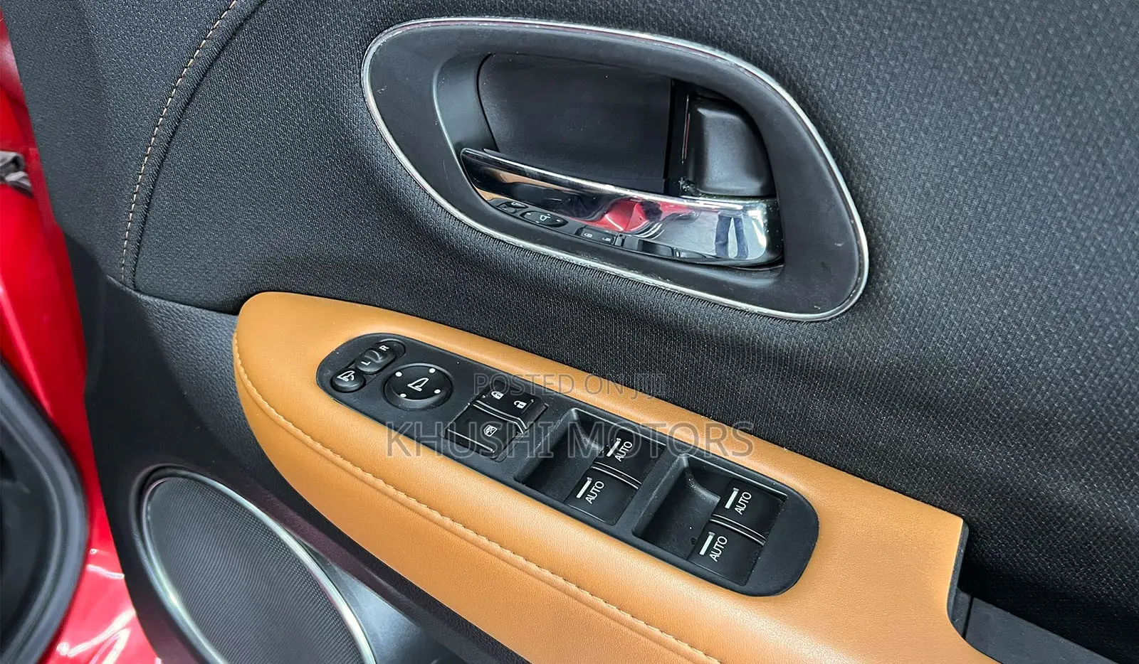 Honda Vezel 2018 Red