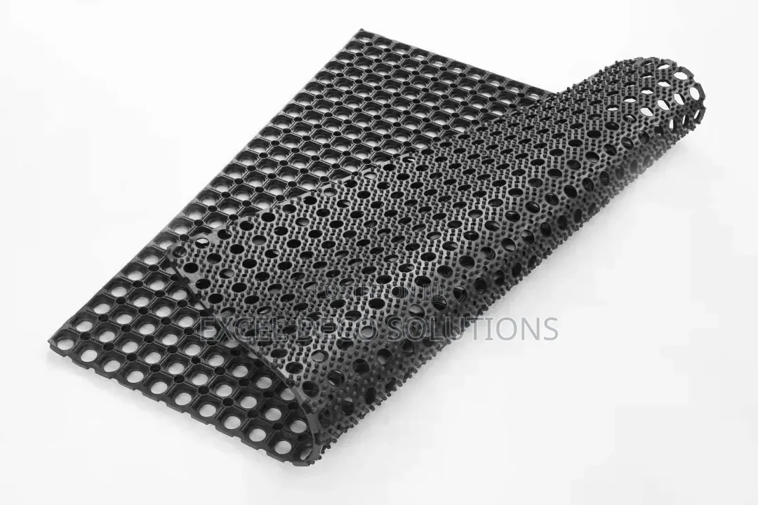Open Grid Hollow Drainage Floor Mat 150x100cm 20mm