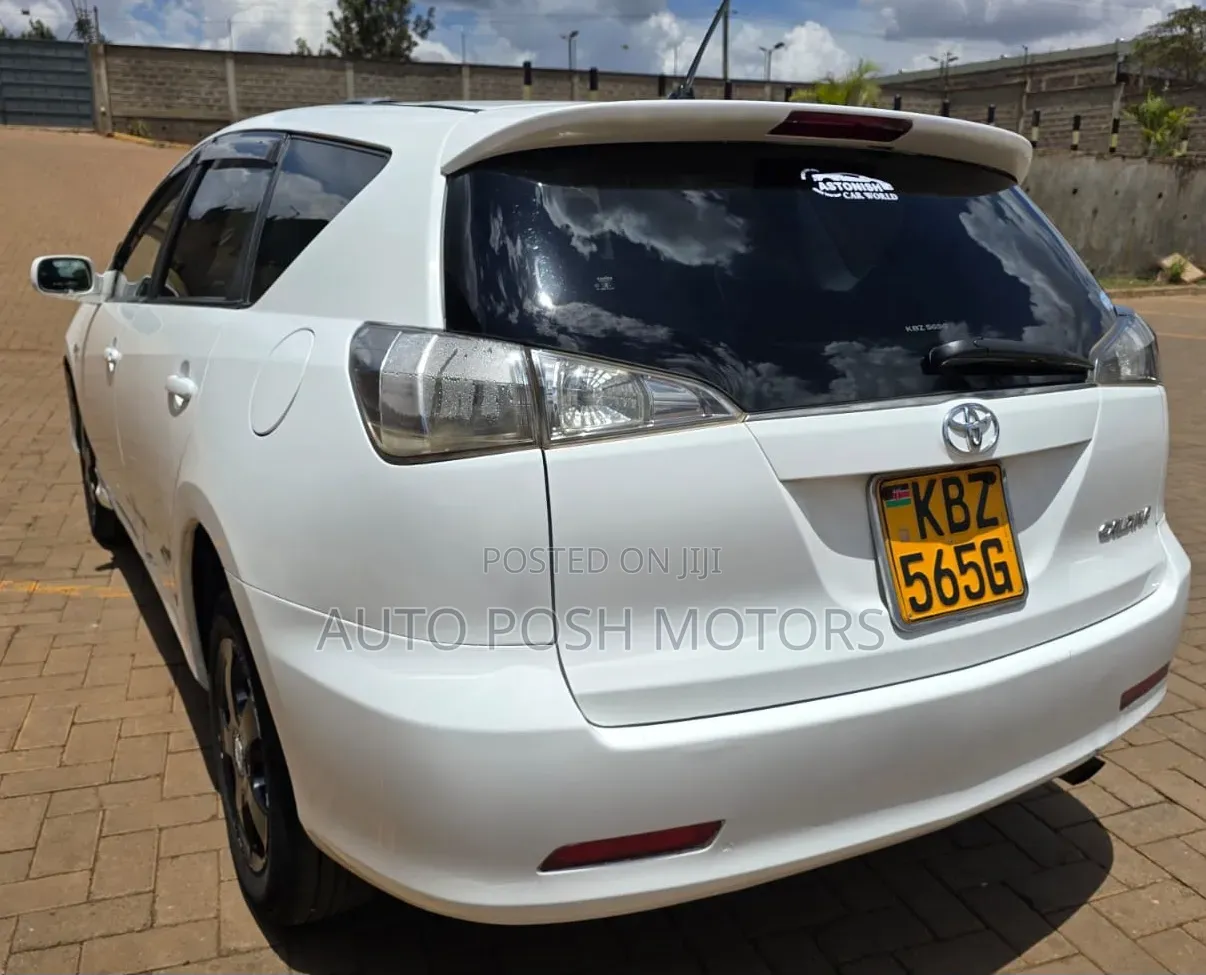 Toyota Caldina 2008 White