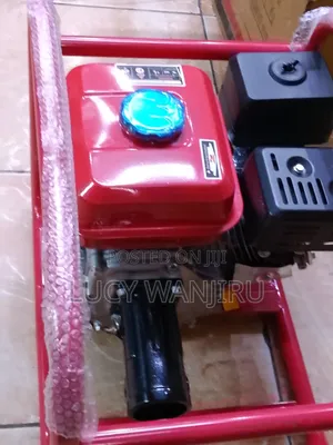 Honda Concrete Vibrator/ Lock Type Concrete Vibrator