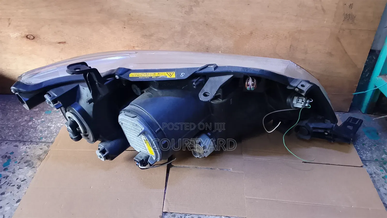 Headlight Toyota Fielder 161 2012 -2014
