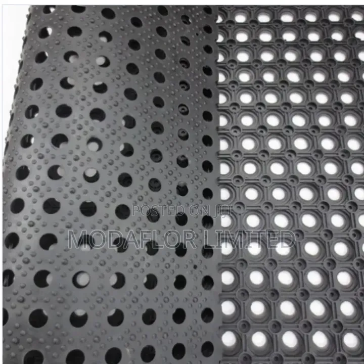 Hollow Drainage Mat 150x100cm 20mm Black