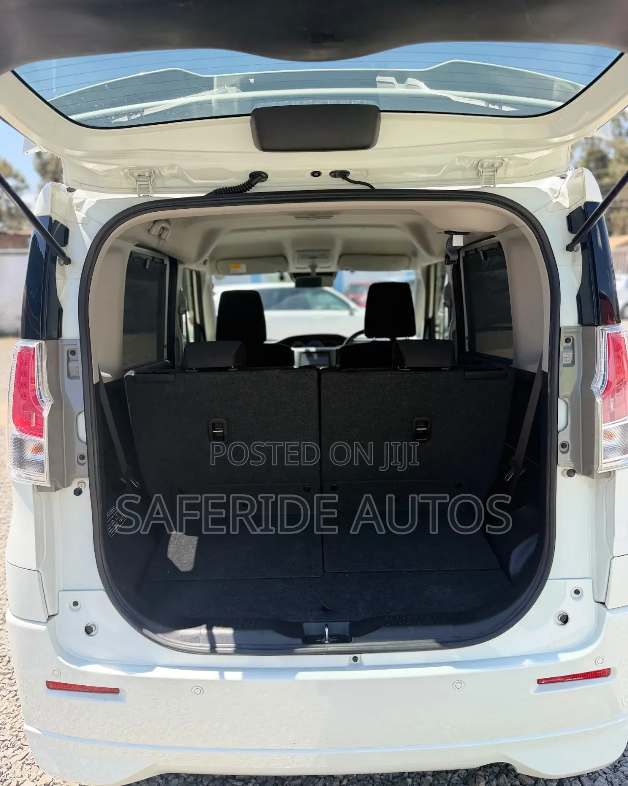 Suzuki Solio Hybrid G 2019 White