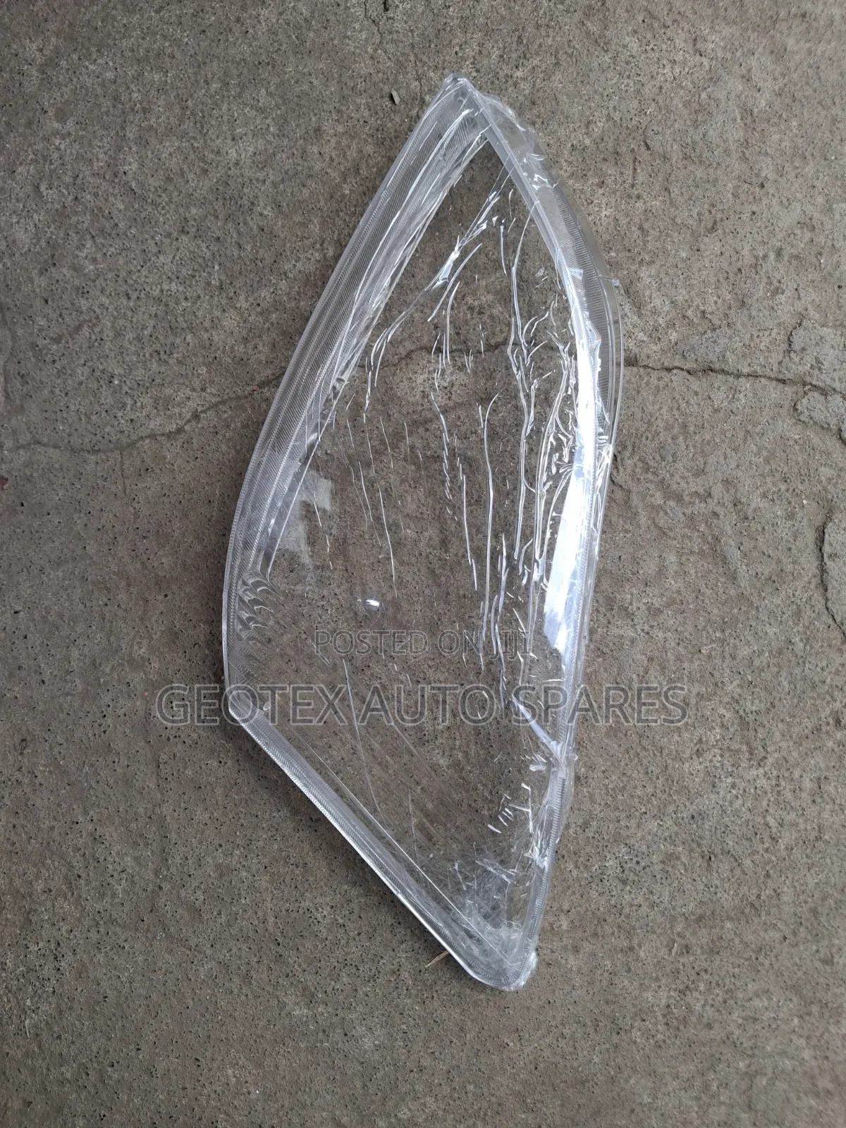 Toyota RunX Headlight
