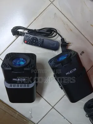 Compact HY320 Mini Projector for Flexible Everyday Viewing