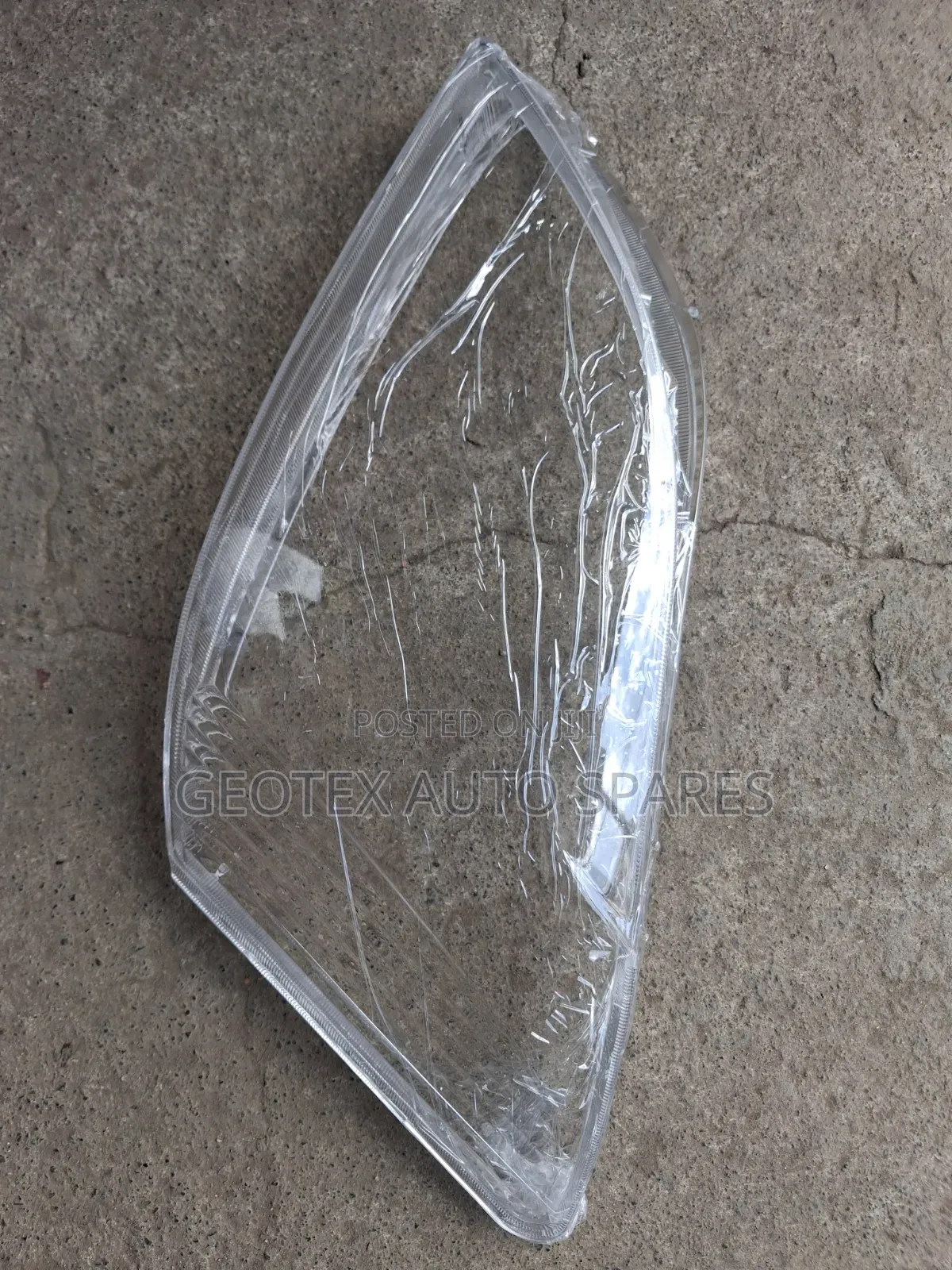 Toyota RunX Headlight
