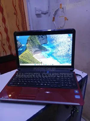 Laptop Fujitsu Lifebook AH56/G 4GB Intel Core i5 HDD 500GB