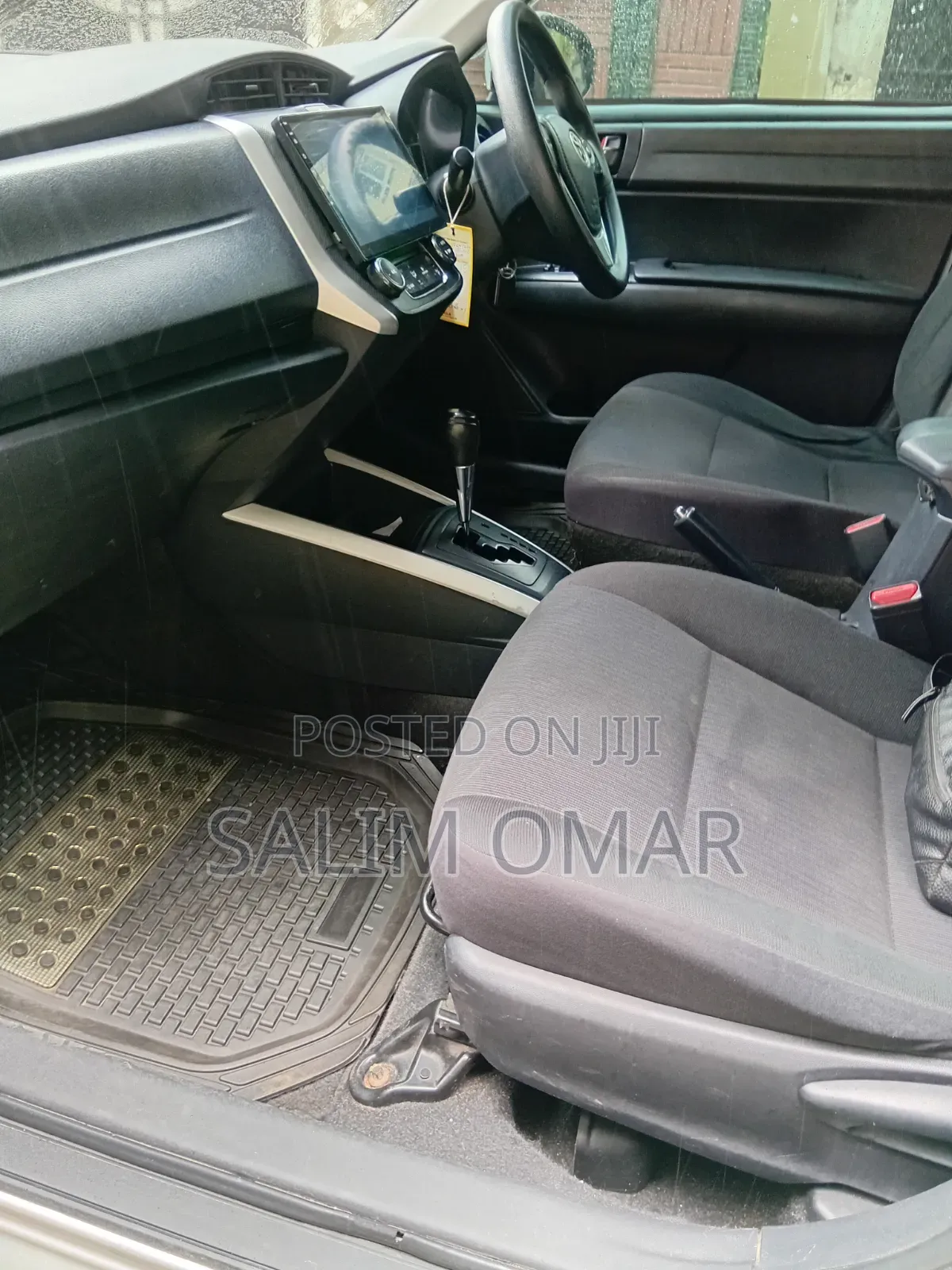 Toyota Corolla Fielder 2016 Silver
