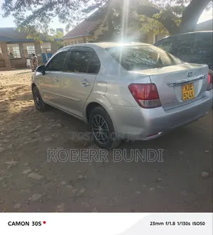 Toyota Axio 2014 Silver