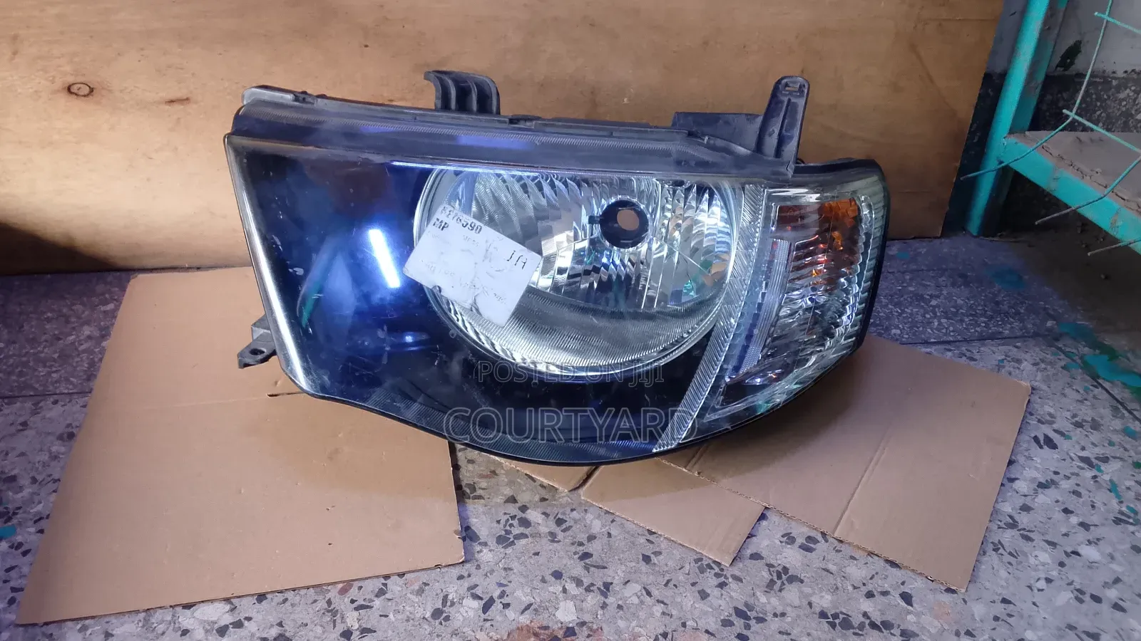 Mitsubishi L200 Headlight 2005 -2009