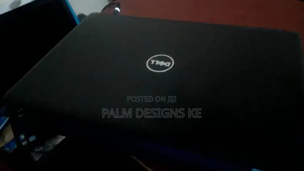 Laptop Dell Latitude 5580 8GB Intel Core i5 SSD 256GB