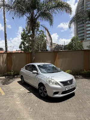 Nissan Latio 1.2 2013 Silver