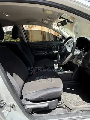 Nissan Latio 1.2 2013 Silver