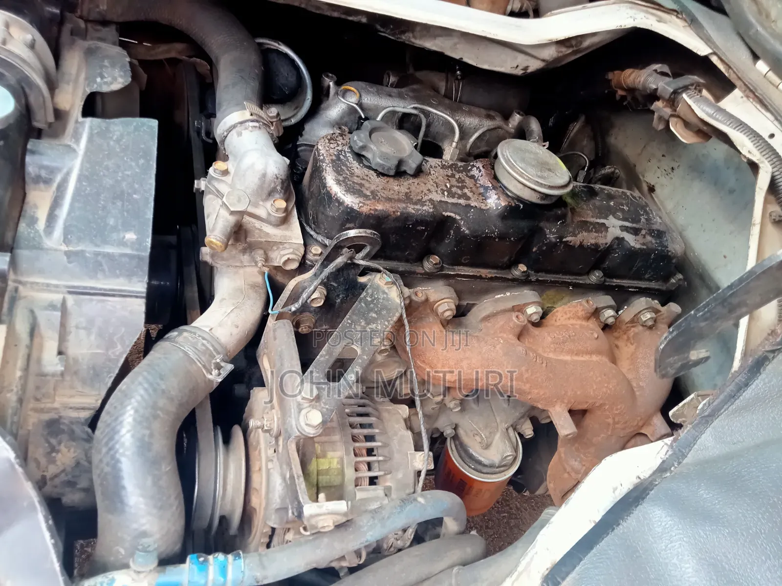 Nissan Caravan (Urvan) 2010 White