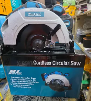 Heavy Duty Cordless 198v Makita Circular Saw/Circular Saw