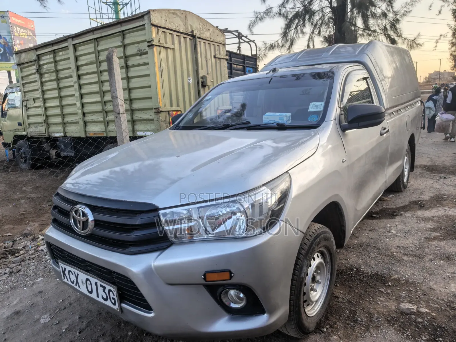 Toyota Hilux 2018 Silver