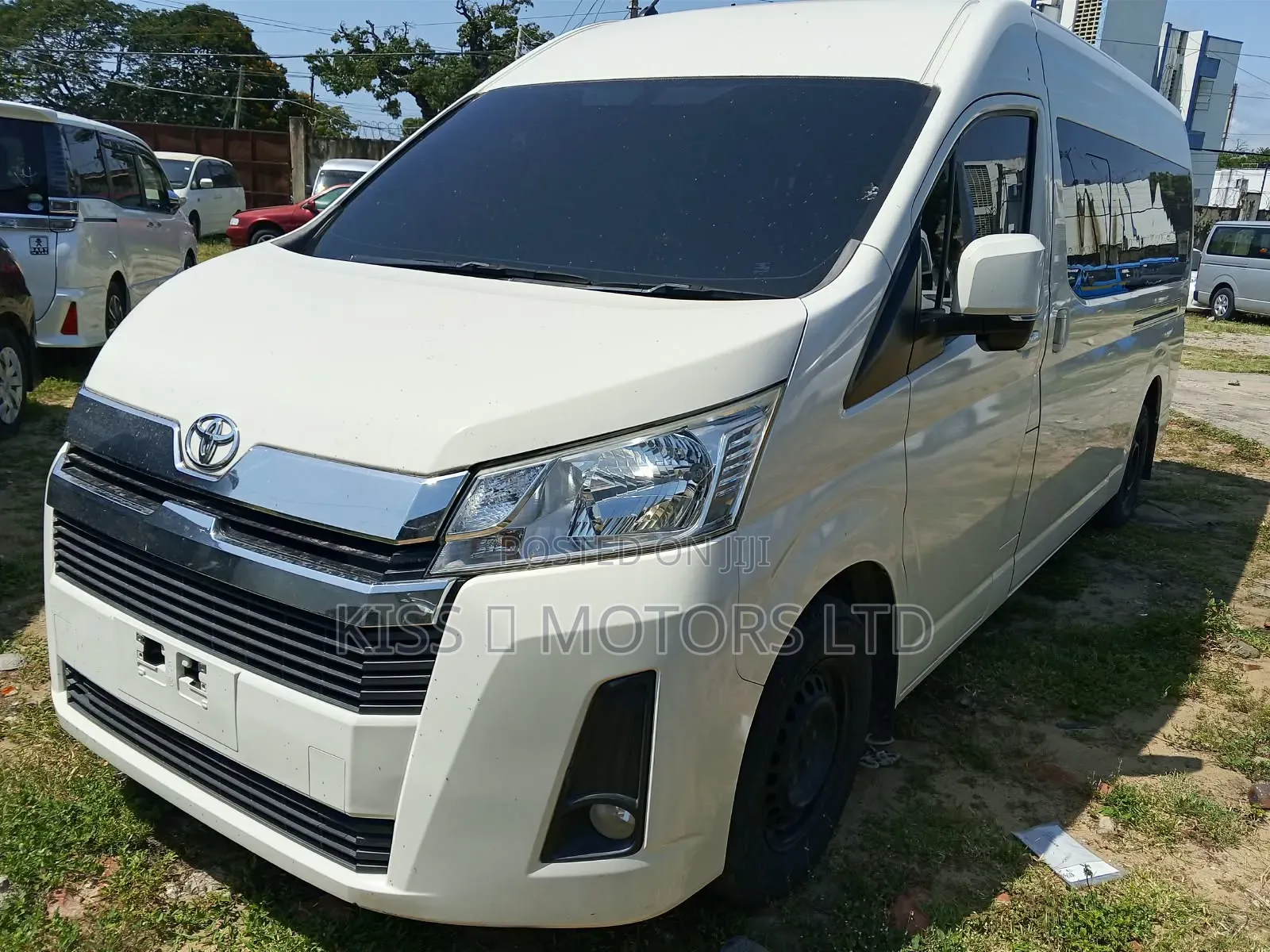 Toyota HiAce 2020 White