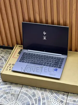 Laptop HP ZBook Firefly G8 32GB Intel Core i7 SSD 512GB