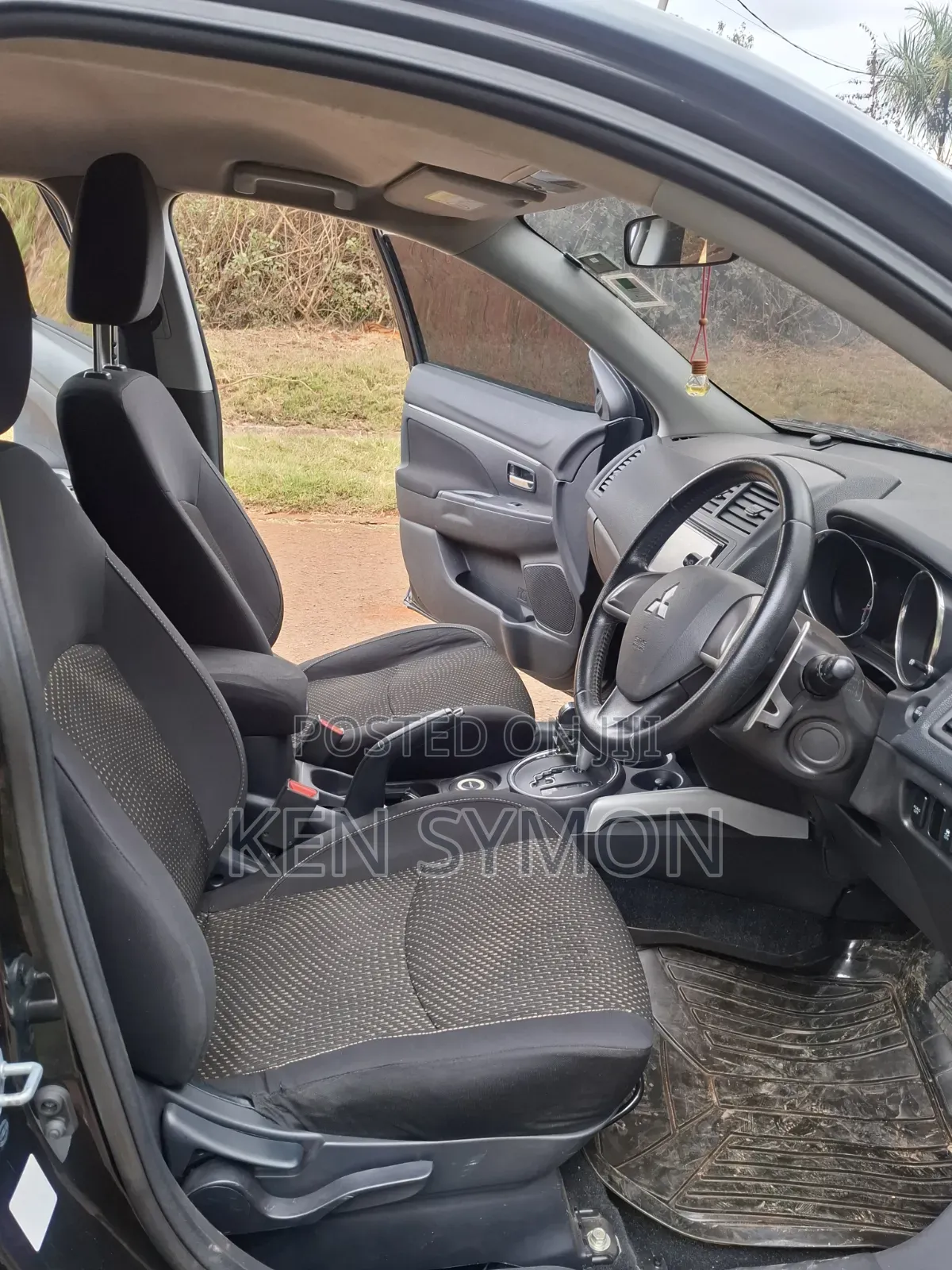 Mitsubishi RVR 2013 Gray