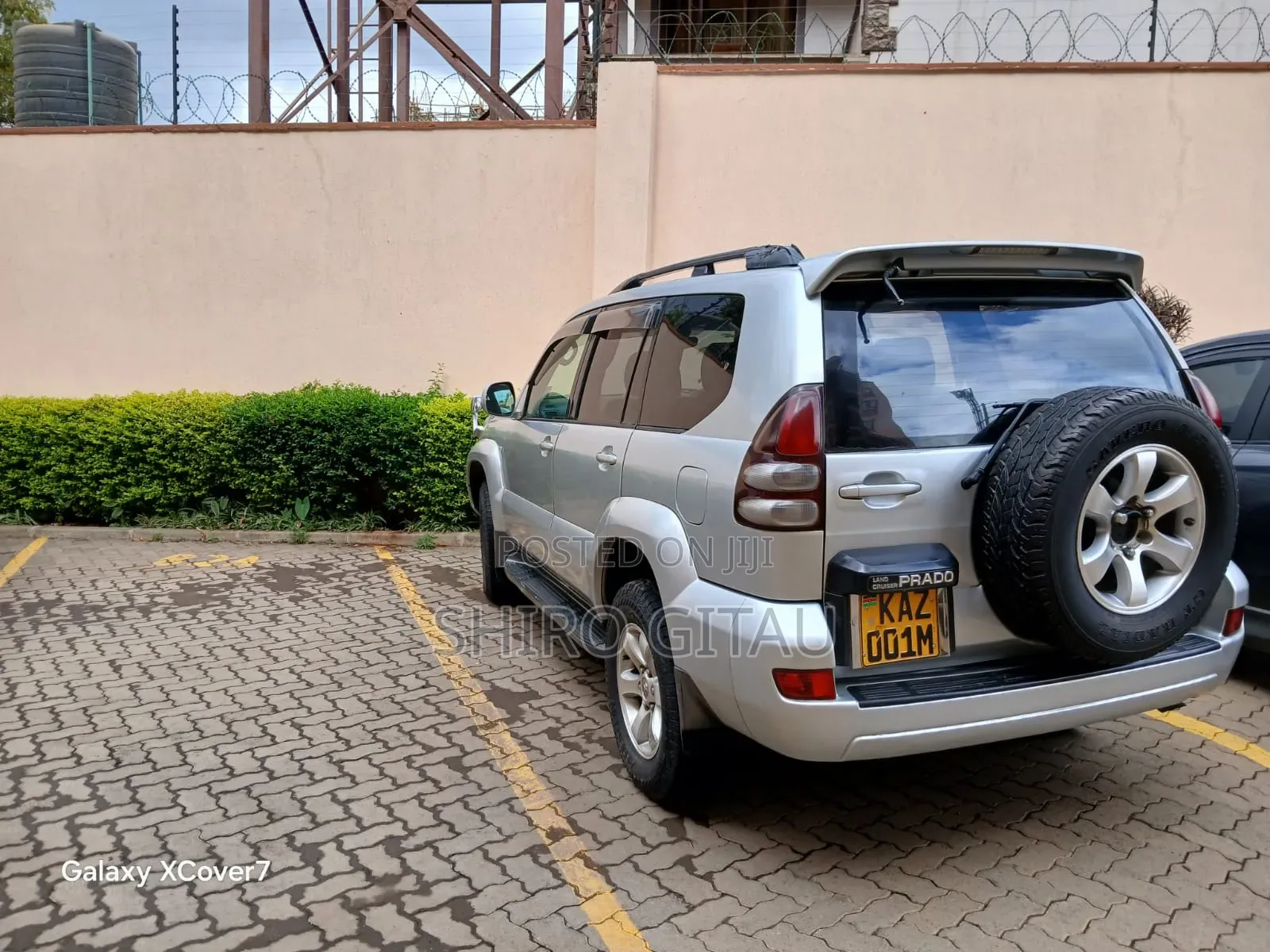 Toyota Land Cruiser Prado 2001 Silver