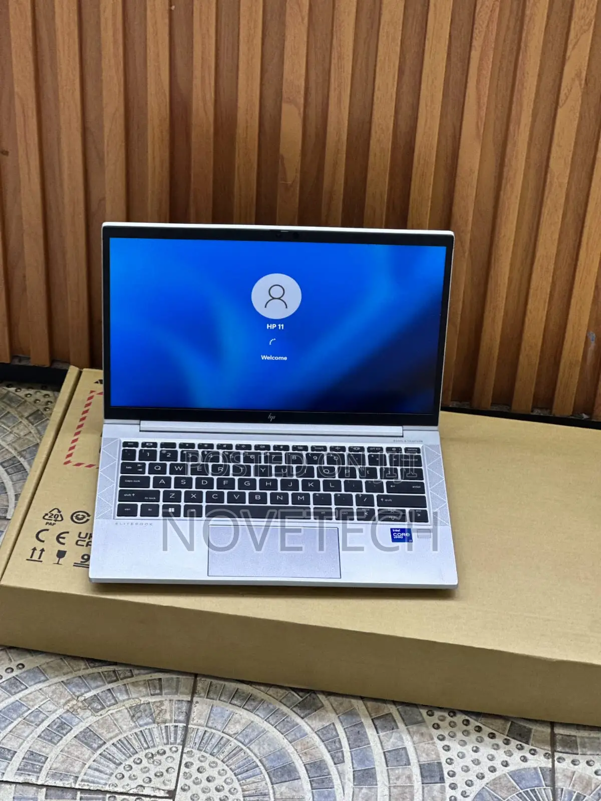 Laptop HP EliteBook 830 G8 16GB Intel Core i7 SSD 512GB