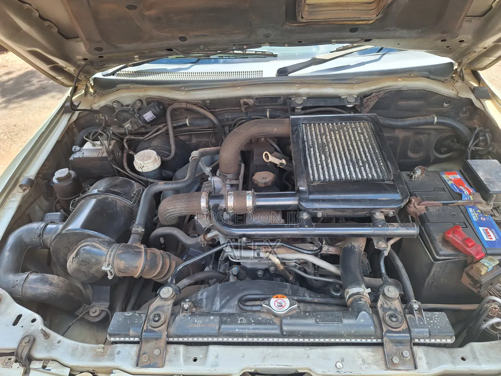 Mitsubishi Pajero 2011 Beige