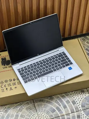 Laptop HP ProBook 640 G8 8GB Intel Core i3 SSD 512GB