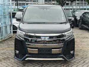 Toyota Noah 1.8 FWD Hybrid (7 seater) 2020 Black