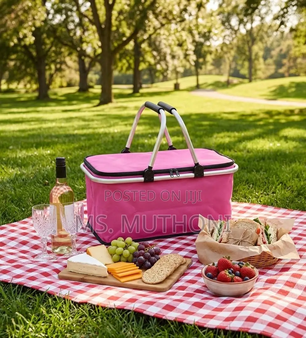 Insulated , Foldable Practical Size Picnic Basket