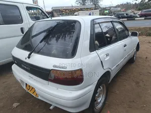 Toyota Starlet 1997 White