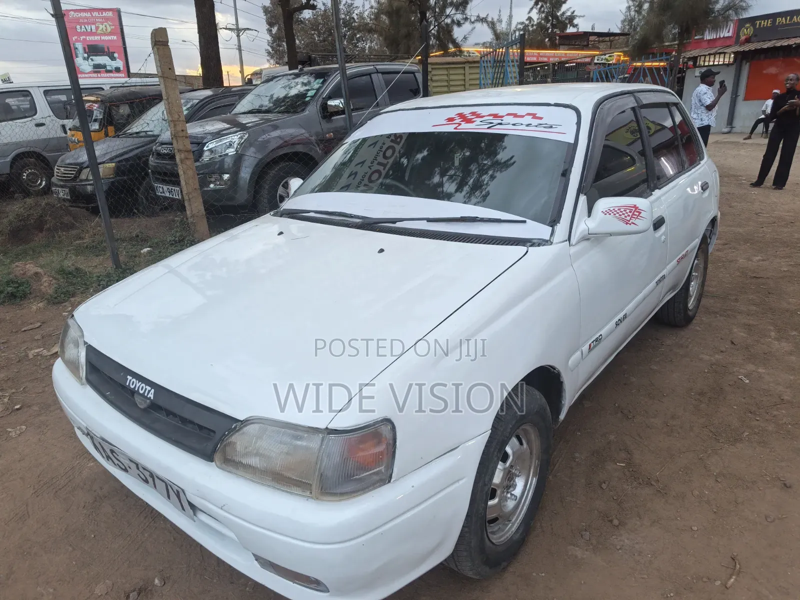 Toyota Starlet 1997 White