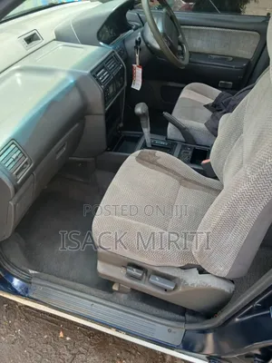 Mitsubishi Chariot 1997 Blue