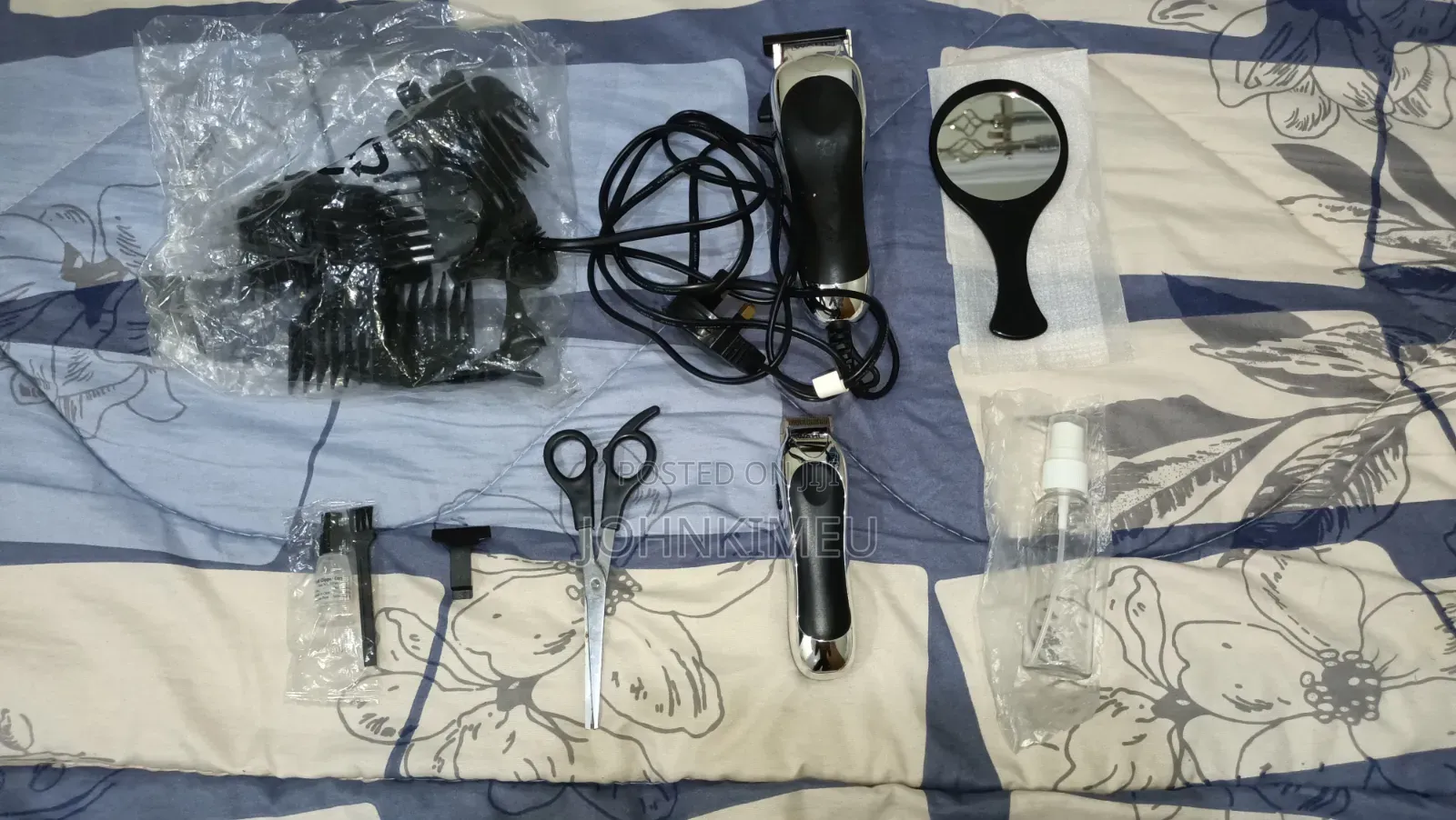 Wahl Deluxe Chrome Pro Hair Cutting Kit