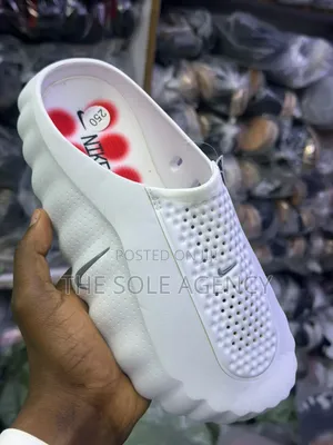Nike Mind.
